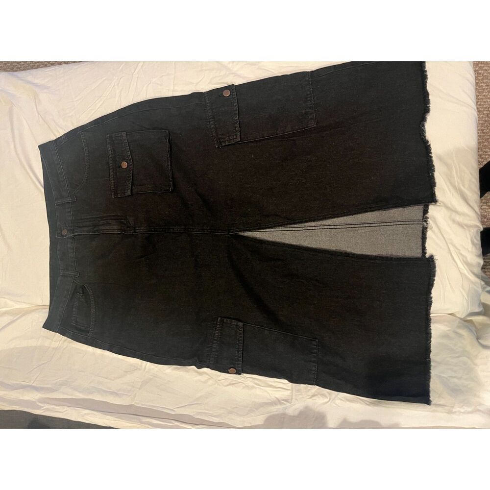 CIDER Black Denim Cargo Maxi Skirt Raw Hem Back Slit Size 0XL